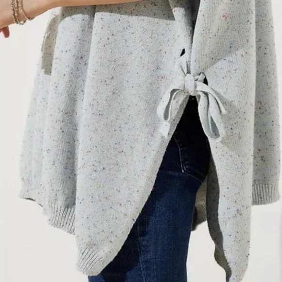 NWT LOFT Blue Confetti Flecked Tie Side Oversized (XS/S) Poncho - Picture 6 of 7